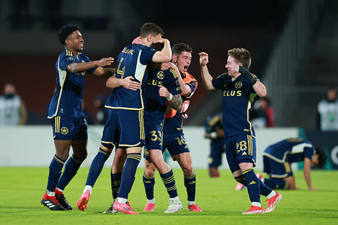 С кем сыграет Месси? Определены все полуфиналисты Кубка чемпионов