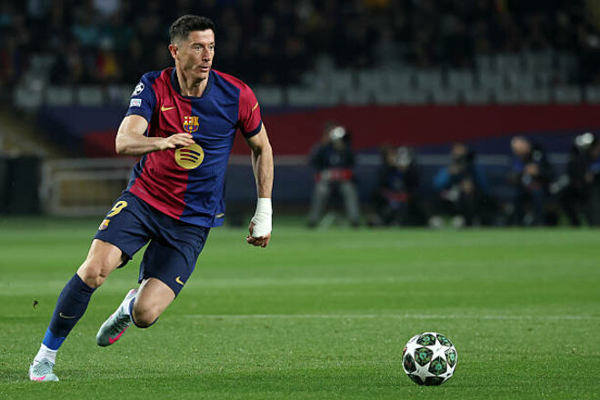 ЛЕВАНДОВСКИ: «О полуфинале Лиги чемпионов сейчас никто не думает»