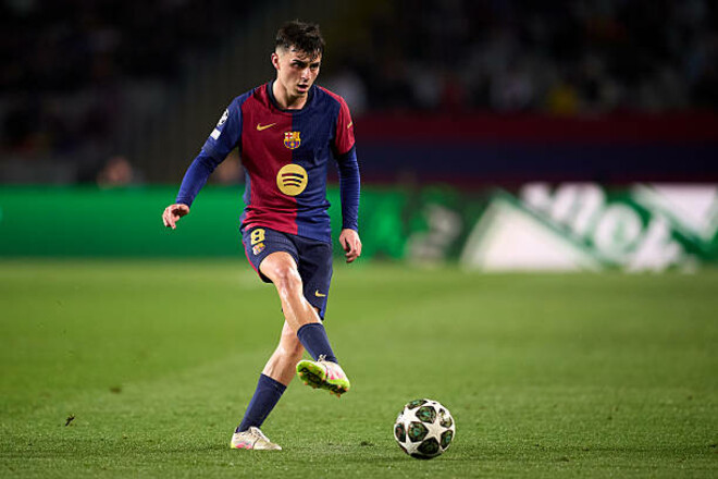 Педри просит Барсу подписать контракт с хавом. Хочет, чтобы он был в основе