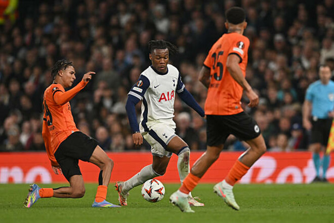 Тоттенхэм и Айнтрахт обменялись красивыми голами в матче 1/4 финала ЛЕ