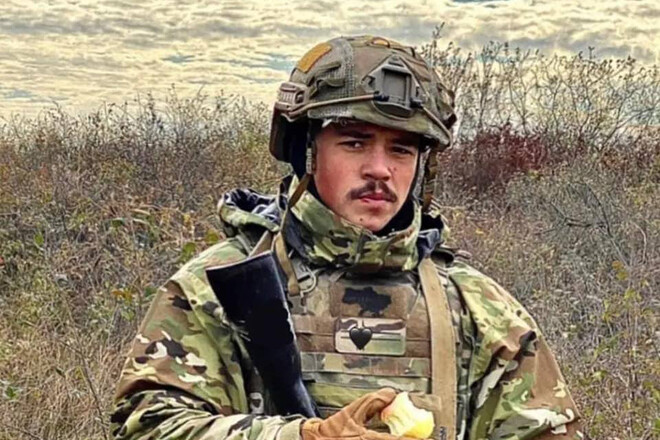 Склоним головы. Фан Зари, мечтал об украинском Луганске, погиб в Мариуполе