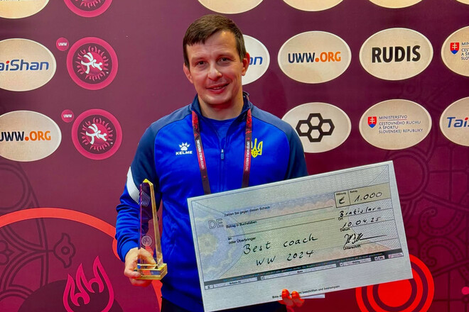 Международная федерация борьбы признала украинца лучшим тренером 2024 года