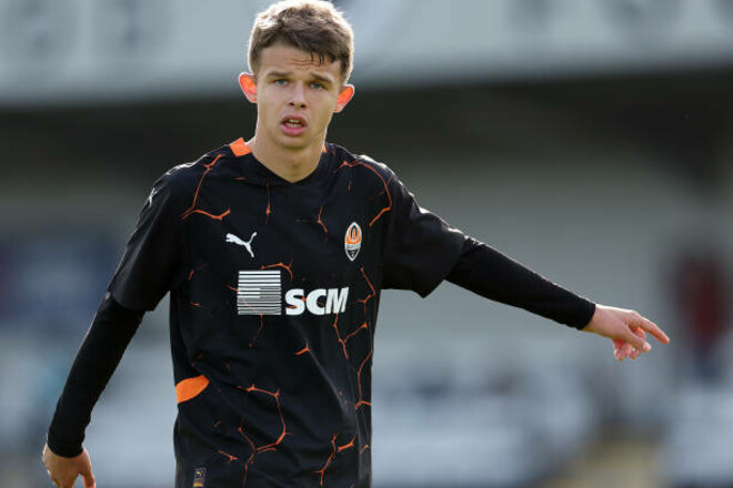 Виктор ЦУКАНОВ: «Готов бороться за место в основе Шахтера»