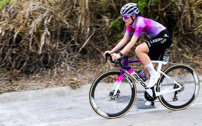 Grand Prix Surf City. Четыре украинки выступили на однодневке в Сальвадоре