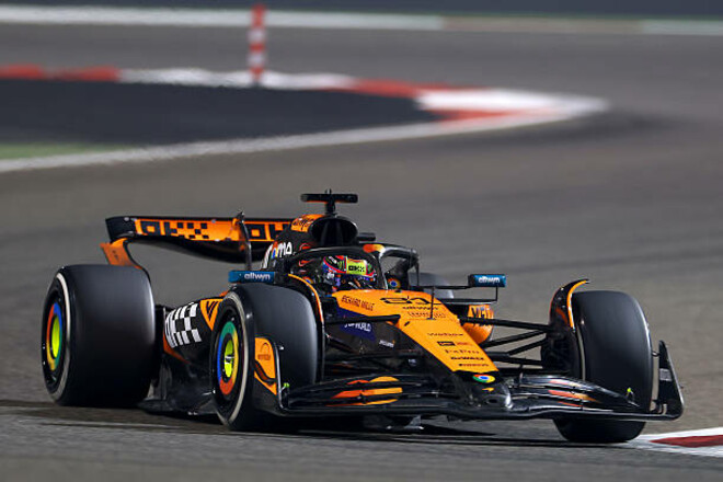 Старт Гран-при Бахрейна: обновления Феррари, новички и скорость Макларена