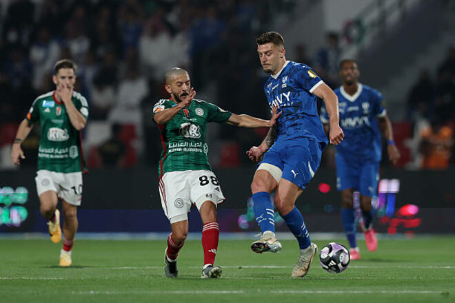 Аль-Хиляль потерял важные очки в гонке за чемпионство в Саудовской Аравии