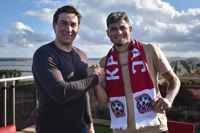 Испугались обстрелов. Два легионера Кривбасса покинули Украину