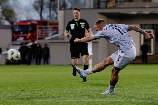 Где смотреть онлайн матч чемпионата Украины Заря – Верес