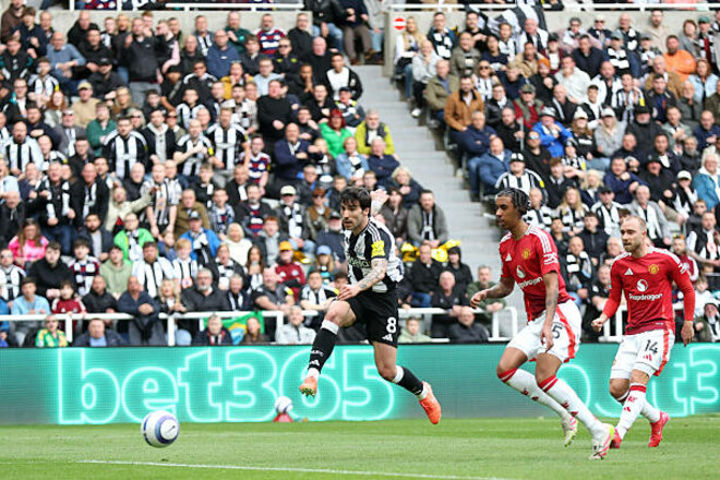 Ньюкасл – Ман Юнайтед – 4:1. Дубль Барнса. Видео голов и обзор матча