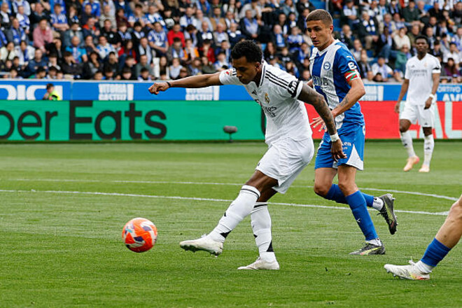 У Реалі занепокоєні. Зірка клубу хоче прийняти пропозицію Челсі