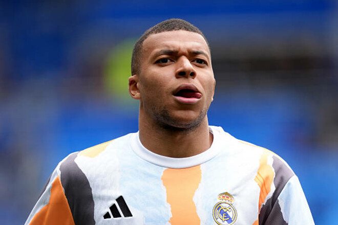 Известно, что сказал Мбаппе Пересу после красной карточки в игре с Алавесом