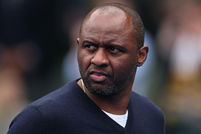 Клуб Серии А предлагает контракт легендарному французу. Там играет украинец