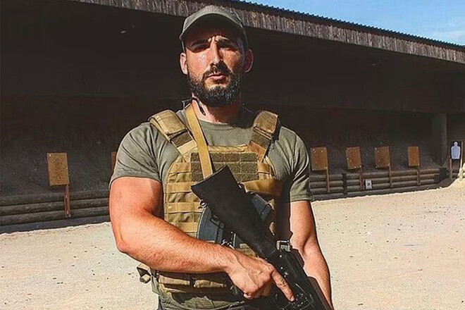 ФОТО. Новий охоронець Роналду і Джорджини. Його вважають «лякаючим»