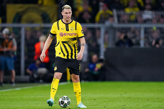 Захисник Борусії Д: «Чому ми так не граємо у Бундеслізі, як із Барсою»