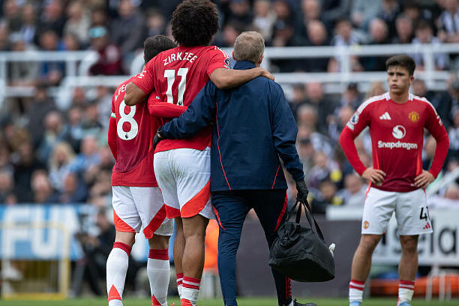 МЮ без ключевого игрока. Спортврач оценил, на сколько выбыл Зиркзе