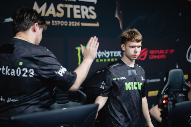 Украинцы одержали важную победу над россиянами в отборе на Major