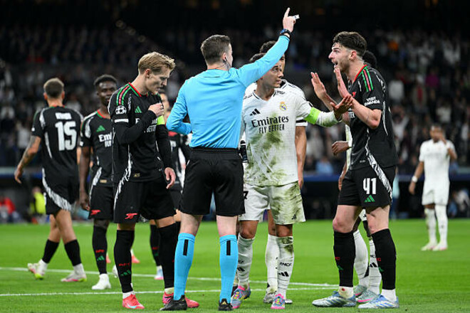 Стало известно, почему отменили пенальти в ворота Арсенала в матче с Реалом