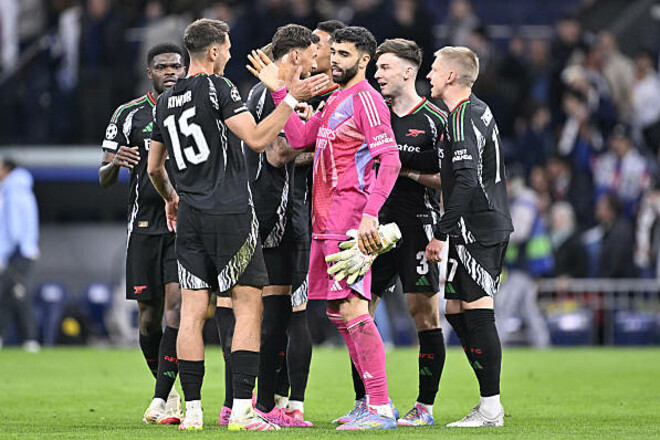 Арсенал во 2-й раз в истории выбил из Лиги чемпионов действующего чемпиона