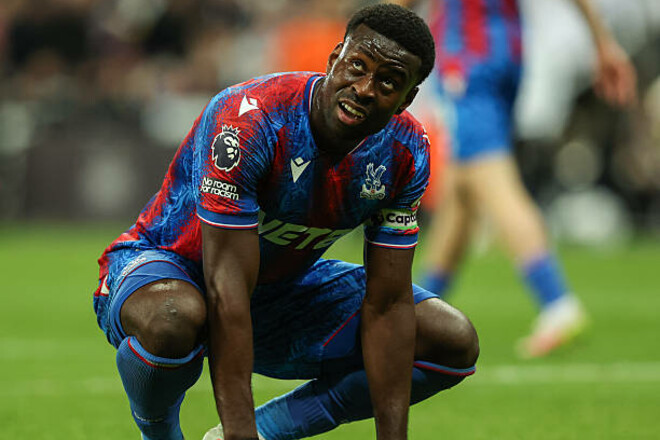 Свой среди чужих. Защитнику аутсайдера АПЛ покорился интересный антирекорд