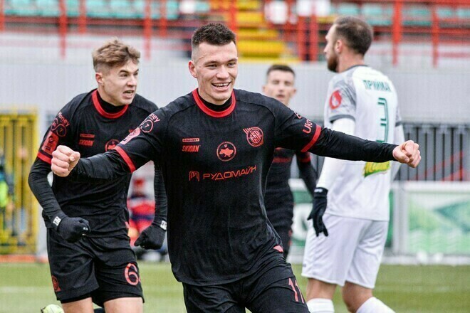 Твердохлеб пояснил, как воздушные тревоги повлияли на матч с Шахтером в УПЛ