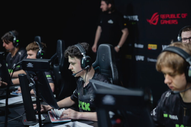 Последний шаг. B8 обыграли ENCE и сыграют за слот на мейджор