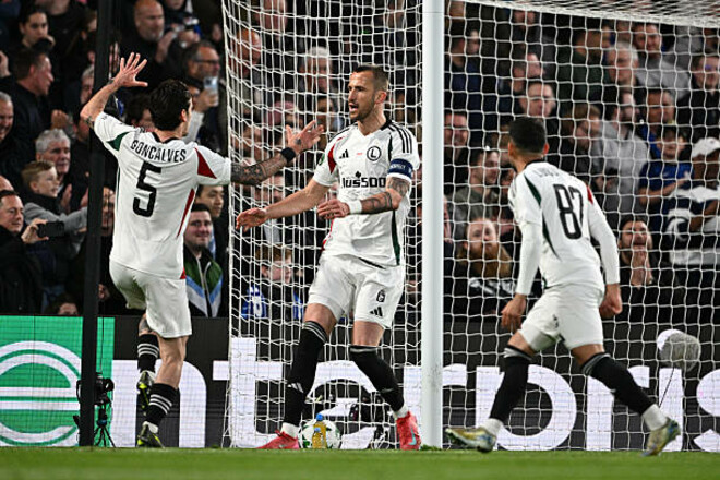 Перемоги полякам не вистачило. Челсі програв Легії, але вийшов у 1/2 фіналу