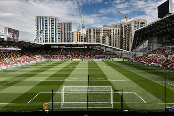 Ярмолюк в основе. Брентфорд и Брайтон определились со стартовыми составами