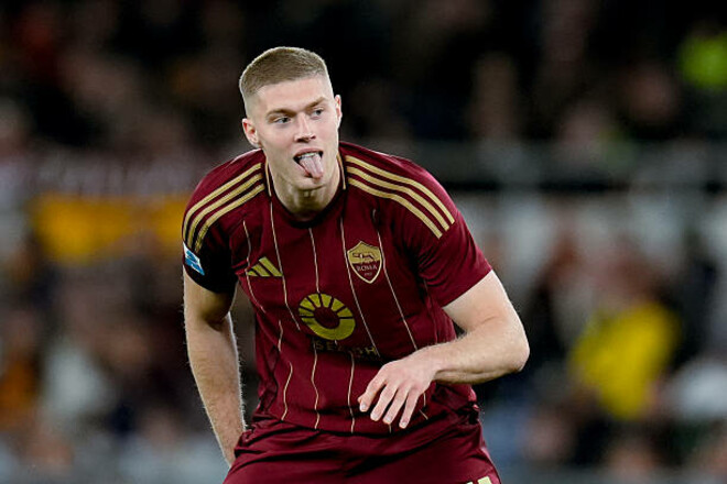 Рома победила Верону и продолжает борьбу за ЛЧ. Довбик вышел на замену