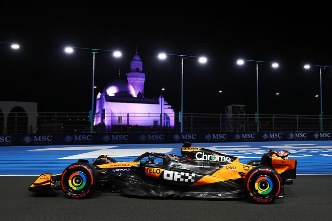 «Должен был быть выше». Макларен прокомментировали провальную квалификацию