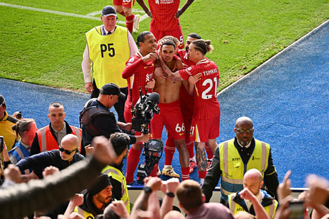 ВИДЕО. Трент вывел вперед Ливерпуль в матче АПЛ против Лестера