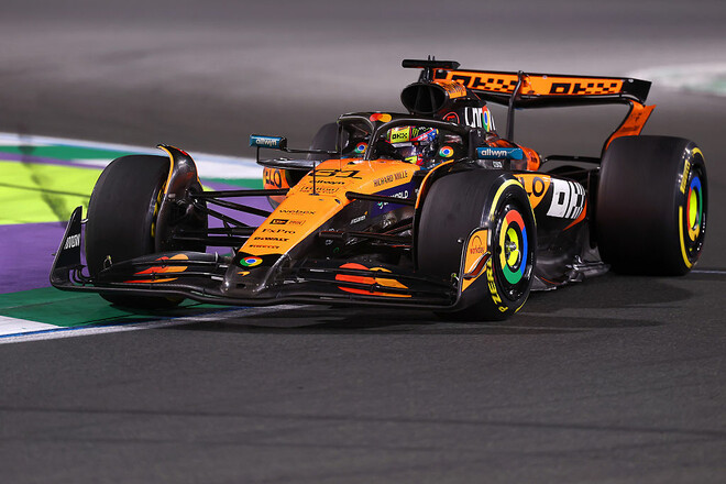 Победа и новый лидер общего зачета. Пиастри выиграл гонку Формулы-1