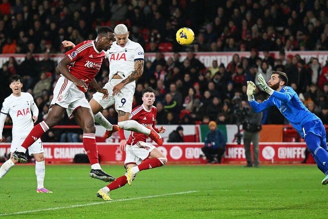 Тоттенгем – Ноттінгем Форест. Дивитися онлайн. LIVE трансляція