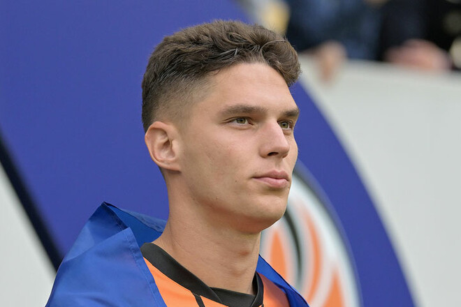 Шахтар веде переговори з Наполі щодо Судакова. Інтерес є і від клубу АПЛ