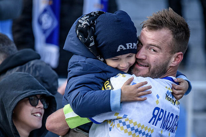 Продовжать контракт? Суркіс висловився про майбутнє Ярмоленка в Динамо