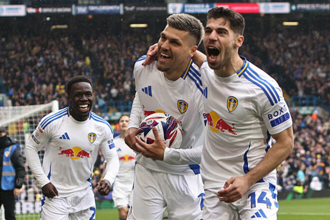 Лідс та Бернлі достроково вийшли в АПЛ. Реакція вболівальників