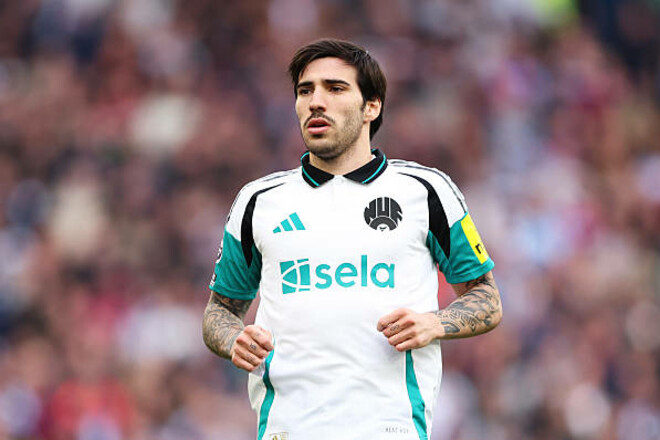 Барселона визначилася із заміною де Йонгу. Це скандальна зірка з АПЛ