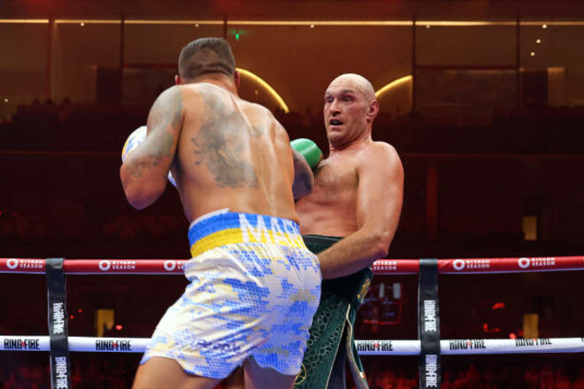 «Вірю в його перемогу». Відомий тренер дав прогноз на реванш Усика та Ф'юрі