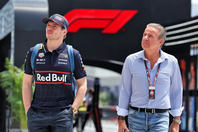 Экс-босс команды Ф1 поддержал команду Ферстаппена в конфликте с Ред Булл