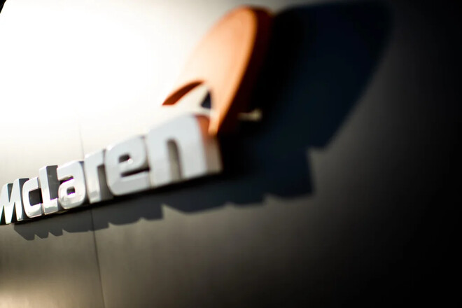 ОФИЦИАЛЬНО. Макларен покидает Формулу Е в конце сезона 2025 года