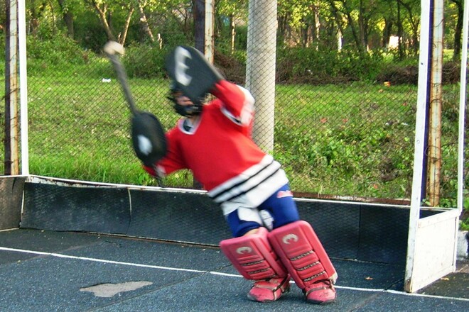 «Татуна» із ССО: чемпіонка з хокею, яка нині відповідає за озброєння