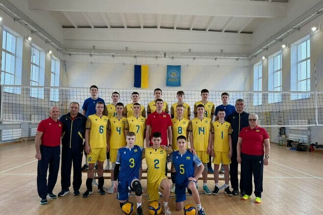 Сербия U16 – Украина U16. Отбор к ЧЕ по волейболу. Смотреть онлайн LIVE