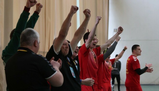 Суперліга. Перемоги Мотора та Одеси, Карпати обіграли ХНУ