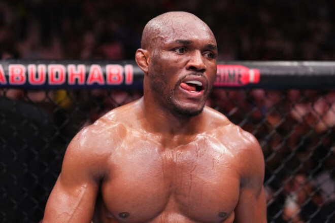 Легендарный экс-чемпион UFC объявил о своем возвращении в октагон