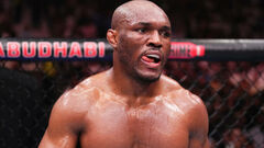 Легендарный экс-чемпион UFC объявил о своем возвращении в октагон