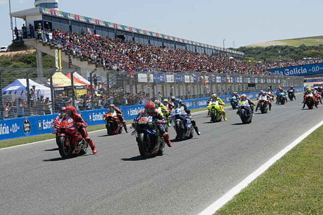 MotoGP. Гран-при Испании. Смотреть онлайн. LIVE трансляция