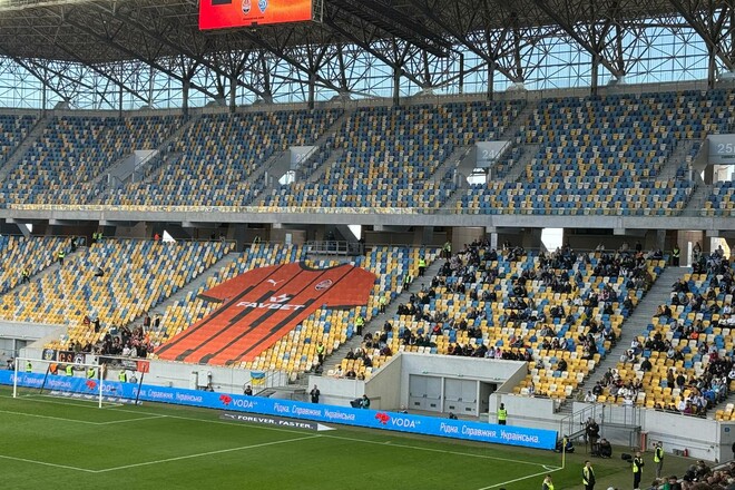 ВИДЕО. Поцелуи на арене. Что происходило в перерыве матча Шахтер – Динамо?