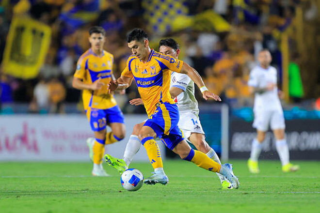 Мексиканське дербі. Тигрес та Крус Асуль розійшлися миром у півфіналі ЛЧ