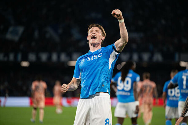 Полузащитник Наполи побил рекорд клуба, который держался 63 года