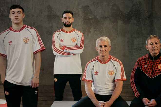 Манчестер Юнайтед представил новую форму в ретро-стиле