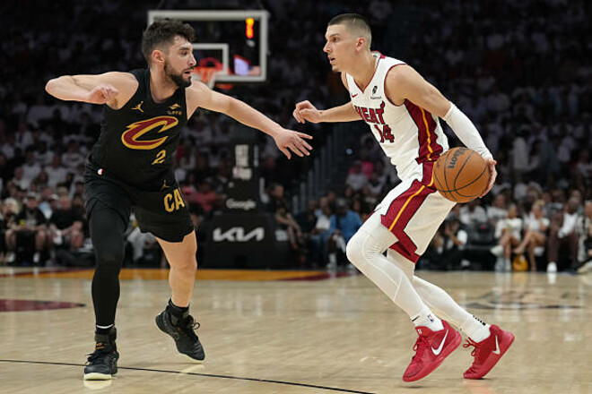 С разницей в 55 очков Кливленд выбил Майами из плей-офф НБА